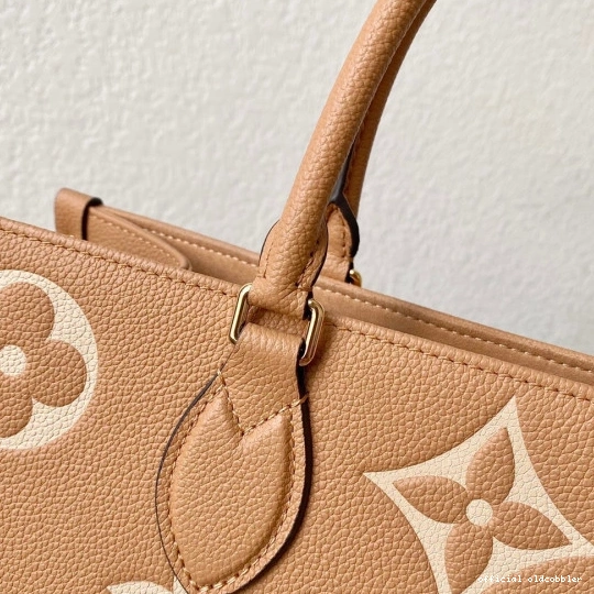 Official oldcobbler LOUIS MM VUITTON ONTHEGO 0811